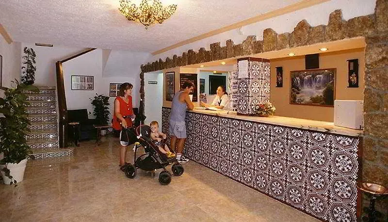 Hotel Lloyd Torremolinos 3*,